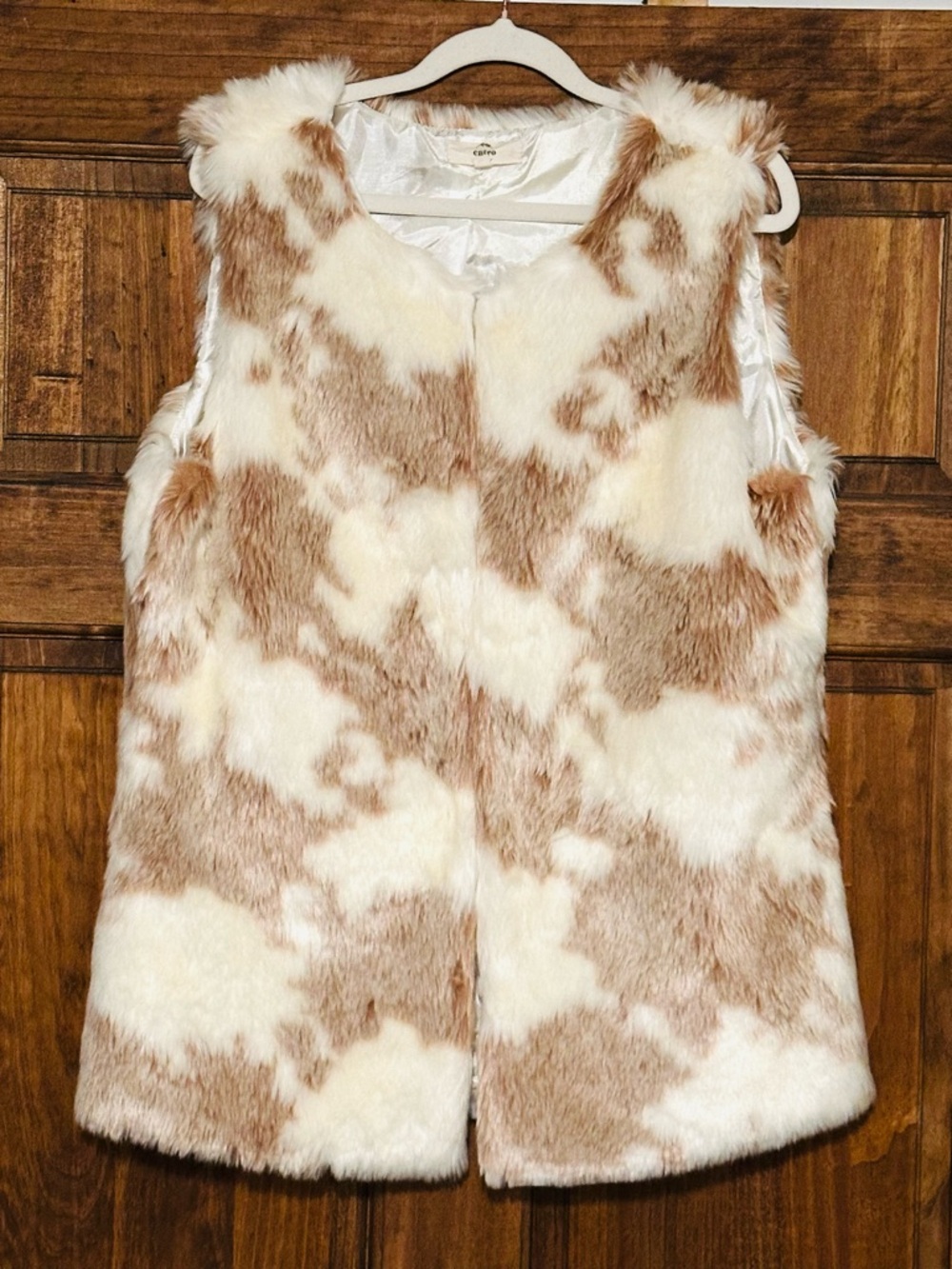 Entro Faux Fur Vest Cream Tan Colorblock Accents Cozy Open Front Festival